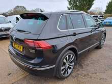 Volkswagen Tiguan TSI BlueMotion Tech R-Line - U149998