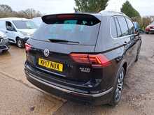 Volkswagen Tiguan TSI BlueMotion Tech R-Line - U149998