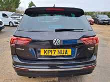 Volkswagen Tiguan TSI BlueMotion Tech R-Line - U149998