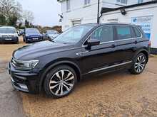 Volkswagen Tiguan TSI BlueMotion Tech R-Line - U149998