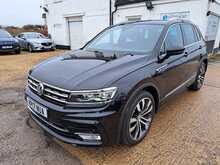 Volkswagen Tiguan TSI BlueMotion Tech R-Line - U149998