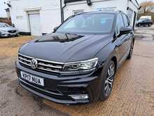 Volkswagen Tiguan TSI BlueMotion Tech R-Line - U149998