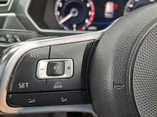 Volkswagen Tiguan TSI BlueMotion Tech R-Line - U149998