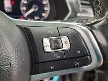 Volkswagen Tiguan TSI BlueMotion Tech R-Line - U149998