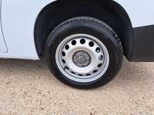 Vauxhall Combo Turbo D 2300 Prime - U150173