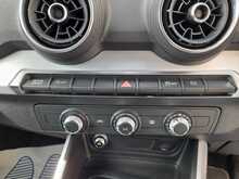 Audi Q2 TDI S line - U150199