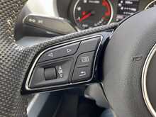 Audi Q2 TDI S line - U150199