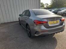 Mercedes-Benz A Class A250e AMG Line Edition - U150219