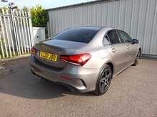 Mercedes-Benz A Class A250e AMG Line Edition - U150219