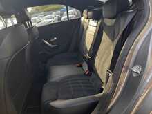 Mercedes-Benz A Class A250e AMG Line Edition - U150219