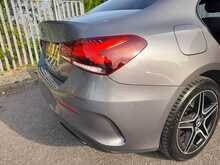 Mercedes-Benz A Class A250e AMG Line Edition - U150219