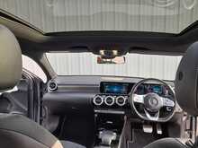 Mercedes-Benz A Class A250e AMG Line Edition - U150219