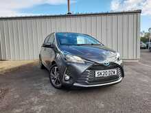 Toyota Yaris VVT-h Y20 Bi-tone - U150259