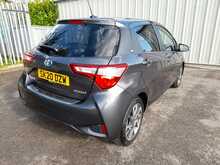 Toyota Yaris VVT-h Y20 Bi-tone - U150259