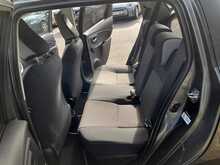 Toyota Yaris VVT-h Y20 Bi-tone - U150259