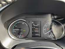 Toyota Yaris VVT-h Y20 Bi-tone - U150259