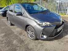 Toyota Yaris VVT-h Y20 Bi-tone - U150259