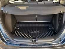 Honda Jazz h i-MMD Advance - U150260