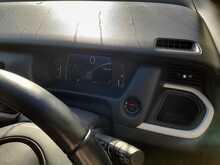 Honda Jazz h i-MMD Advance - U150260