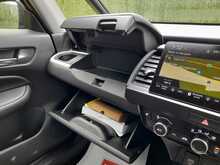 Honda Jazz h i-MMD Advance - U150260