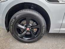 Jaguar F-PACE D200 MHEV R-Dynamic S - U150312