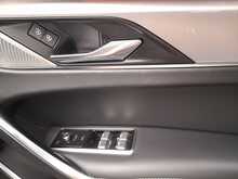 Jaguar F-PACE D200 MHEV R-Dynamic S - U150312