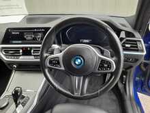 BMW 3 Series 330e M Sport - U150321