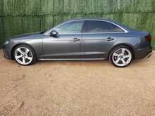 Audi A4 TFSI S line - U150340