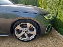 Audi A4 TFSI S line - U150340