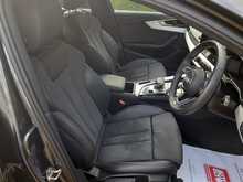 Audi A4 TFSI S line - U150340