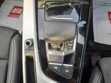 Audi A4 TFSI S line - U150340