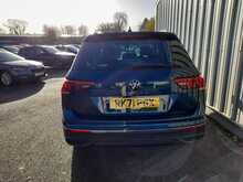 Volkswagen Tiguan TSI Active - U150346