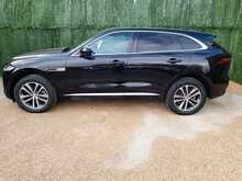 Jaguar F-PACE D165 MHEV R-Dynamic S - U150400