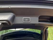 Jaguar F-PACE D165 MHEV R-Dynamic S - U150400