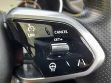 Jaguar F-PACE D165 MHEV R-Dynamic S - U150400