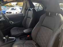 Toyota Yaris Cross VVT-h Excel - U150403