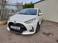 Toyota Yaris VVT-h Design - U150413