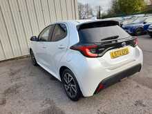 Toyota Yaris VVT-h Design - U150413