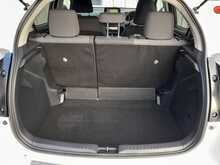 Toyota Yaris VVT-h Design - U150413