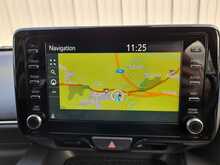 Toyota Yaris VVT-h Design - U150413