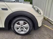 MINI Hatch Cooper Classic - U150451