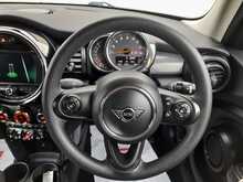 MINI Hatch Cooper Classic - U150451