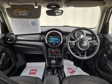 MINI Hatch Cooper Classic - U150451