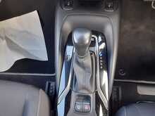 Toyota Corolla VVT-h Icon Tech - U150473