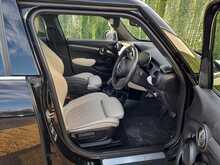 MINI Hatch Cooper S Exclusive - U150475