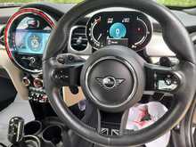 MINI Hatch Cooper S Exclusive - U150475