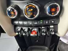 MINI Hatch Cooper S Exclusive - U150475