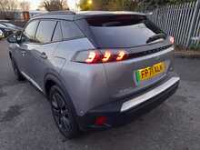 Peugeot E-2008 GT Premium - U150485