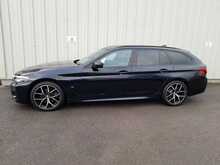 BMW 5 Series 520d MHT M Sport - U150496