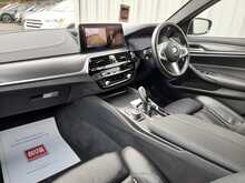 BMW 5 Series 520d MHT M Sport - U150496